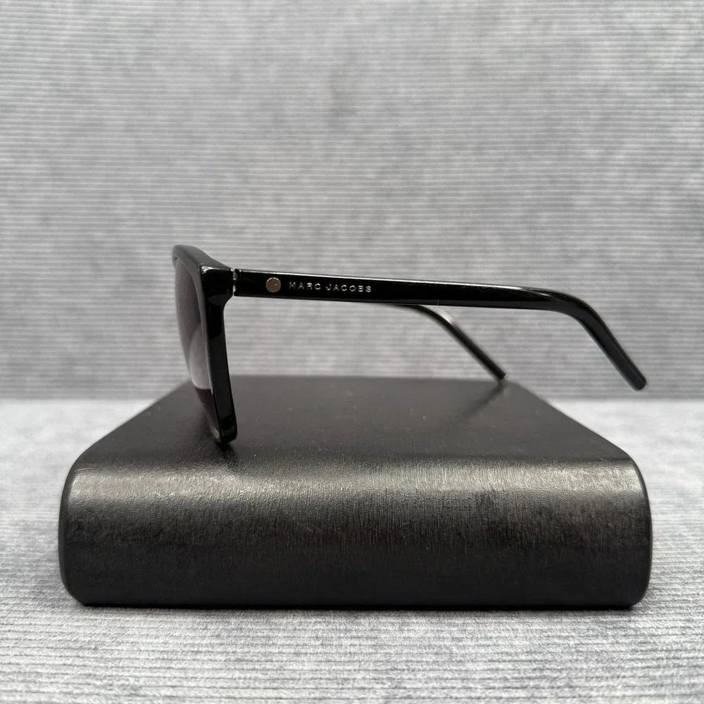 Marc‎ Jacobs MARC 69/S 807 Y2k Sunglasses Black Butterfly Cateye 58-14-125